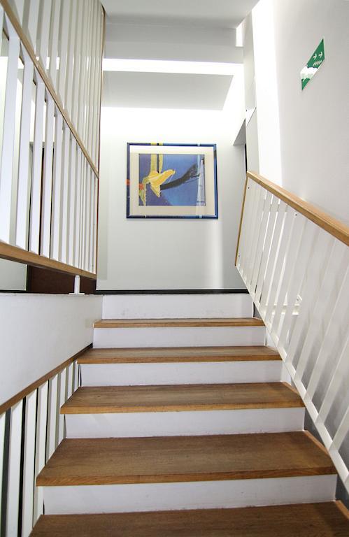 - Stil 2 Apartament *