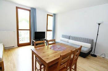 - Stil 2 Apartament