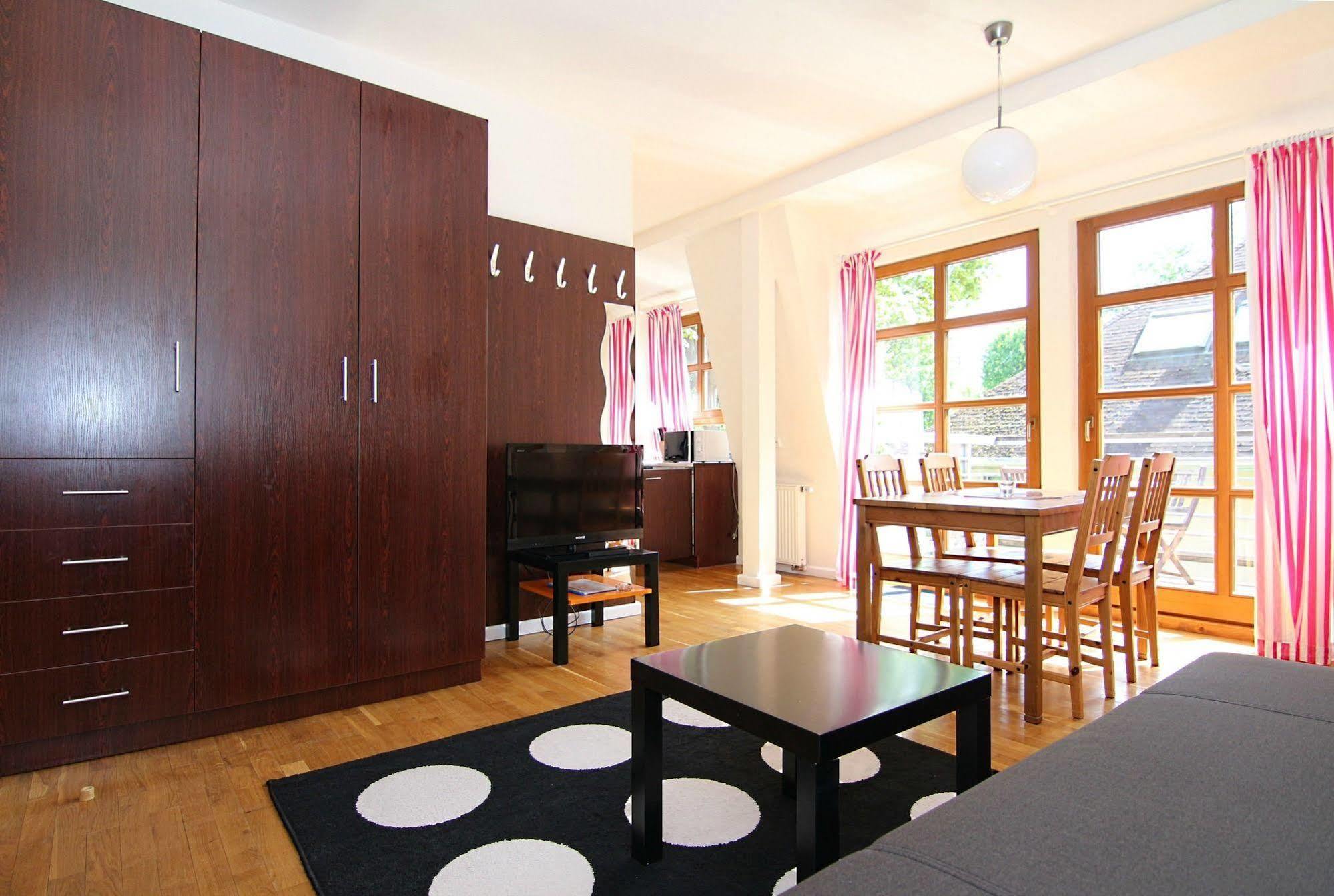 Apartament - Stil 2 *