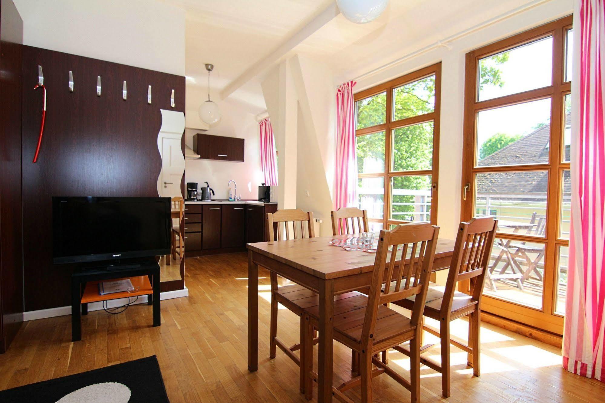 Apartament - Stil 2 *